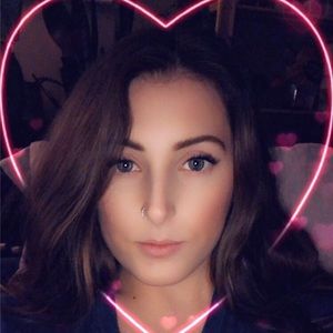 Meet your Posher, Kaleigh